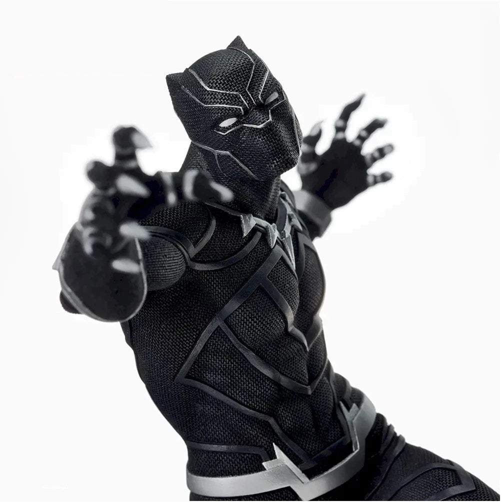 Figure Pantera Negra 19cm SEGA